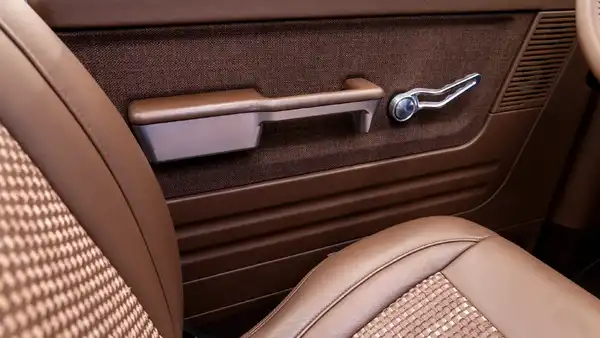 1971 Restored Chevy Blazer_19 Interior