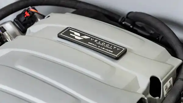 1971 Restored Chevy Blazer_26 5.0L Ford Coyote Engine