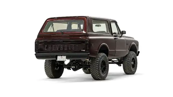 Tom Segura's 1971 Chevy K5 Blazer_10 Passenger Side Rear