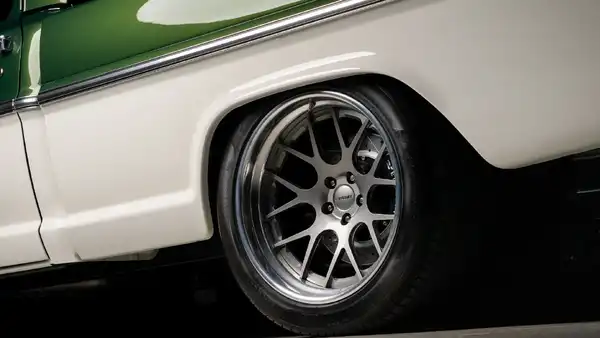 Post Malone's F1Trillion F100_Exterior  Copy