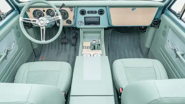 1972 Chevy K5 Blazer For Sale_17 Front Interior