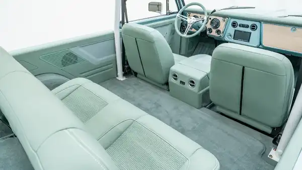 1972 Chevy K5 Blazer For Sale_20 Interior