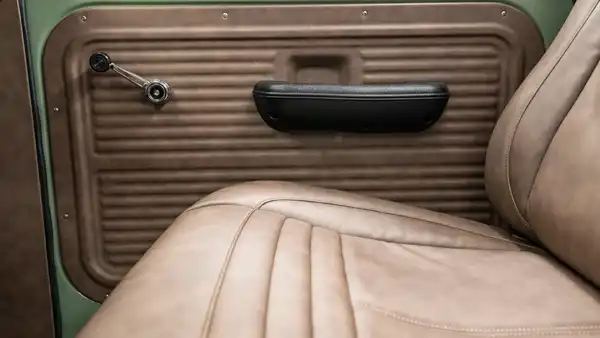 1972 Boxwood Green Ford F250 For Sale_20 Interior