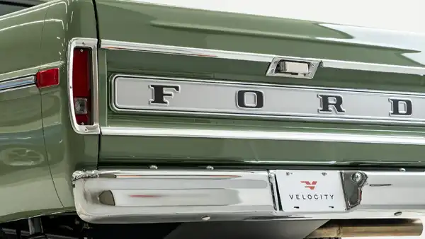 1972 Boxwood Green Ford F250 For Sale_25 Exterior 