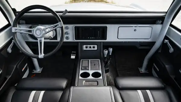 Velocity Heritage Series Bronco 03