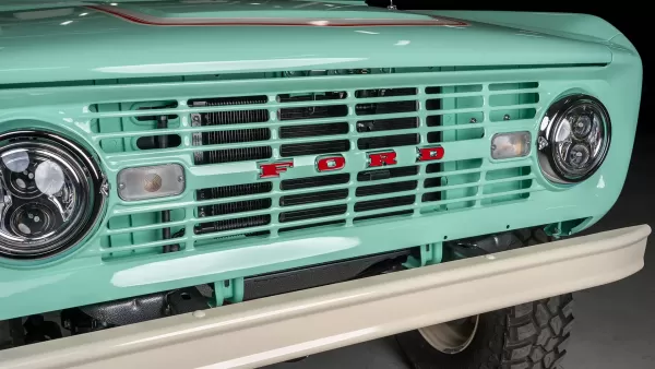 1977_Light Jade_Ranger_0025_Front Grille 3