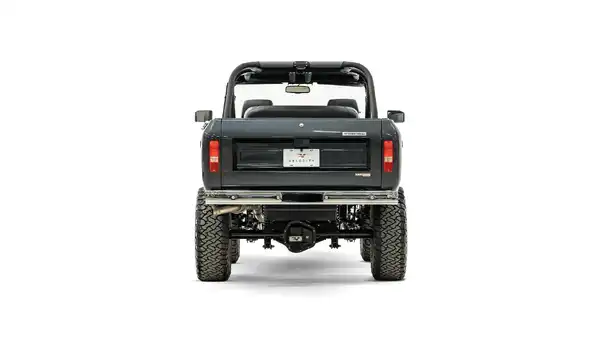 1971 International Scout 2_11 Rear Tailgate