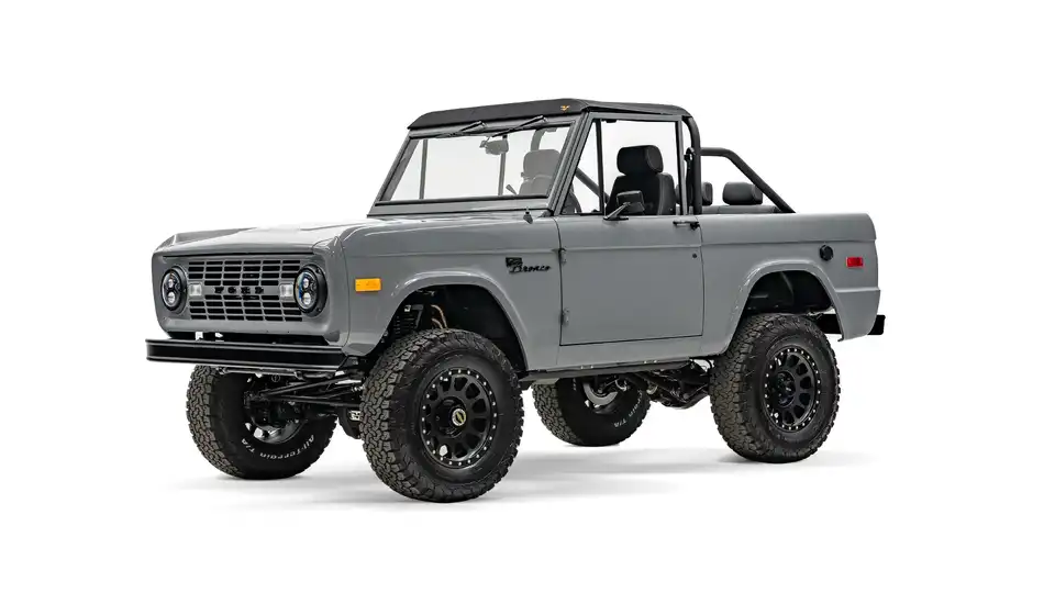 1966 Nardo Gray Ford Bronco_3 Drivers Side Front 3.4