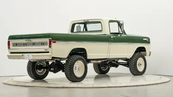 1971 Restored Ford F250_9 Passenger Side Rear 3