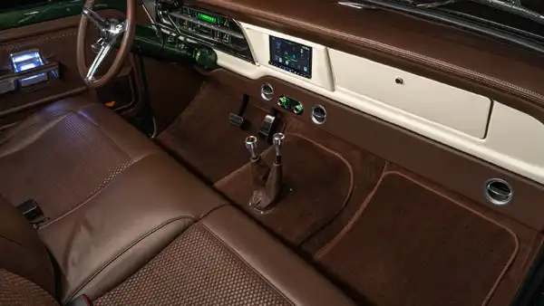 1971 Restored Ford F250_18 Passenger Side Interior