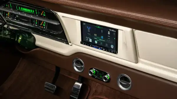 1971 Restored Ford F250_21 Interior