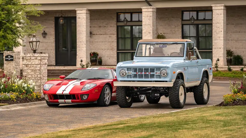1974 Blue Ford Bronco For Sale_Lifestyle Copy 6