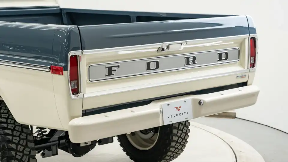 1969 Velocity Gray Ford F250_25 Exterior 