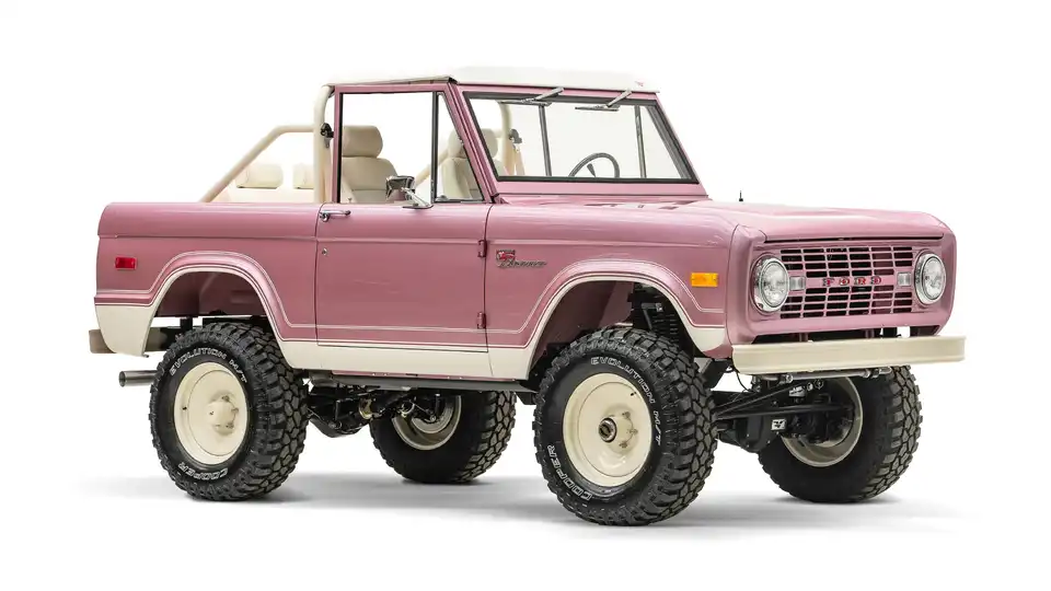 1971 Ford Bronco For Sale_7 Passenger Side Front  3.4