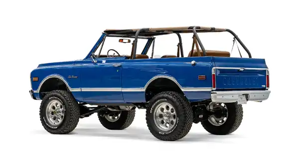 1972 Chevy K5 Blazer_13 Driver Side Rear 3.4