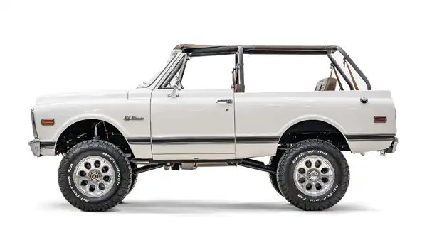1969 Chevy K5 Blazer_2 Drivers Side 