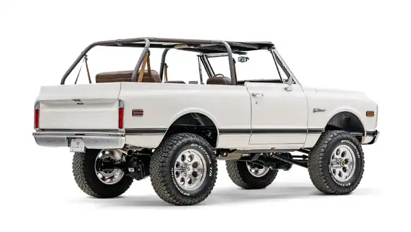 1969 Chevy K5 Blazer_9 Passenger Side Rear 3