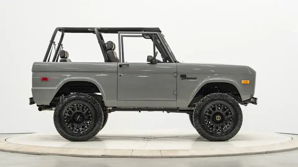 1976 Gray Ford Bronco For Sale_8 Passenger Side