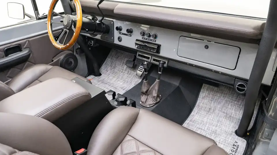 1976 Gray Ford Bronco For Sale_18 Passenger Side Interior