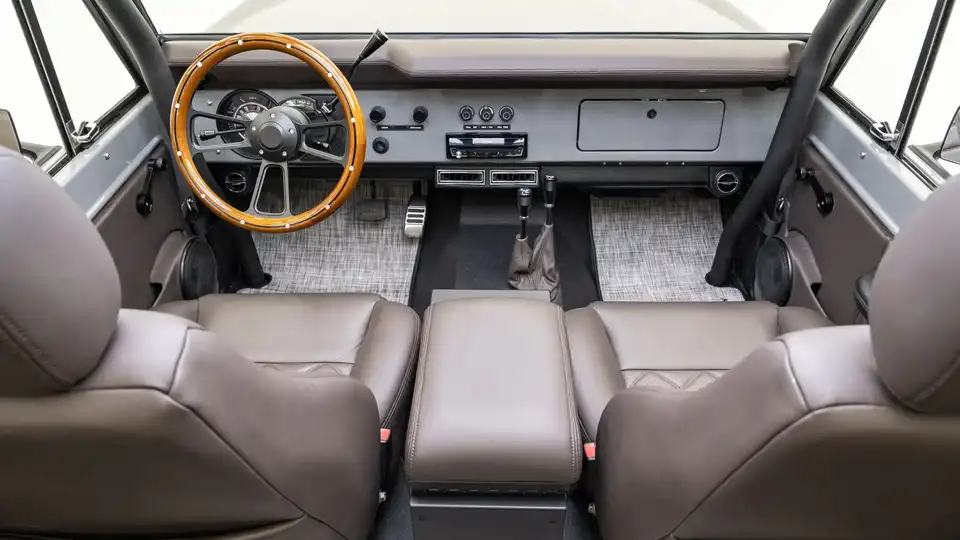 1976 Gray Ford Bronco For Sale_17 Front Interior