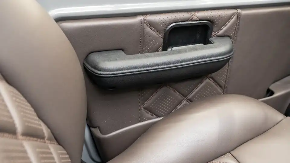 1976 Gray Ford Bronco For Sale_20 Interior