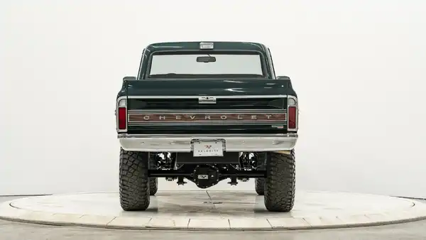 Green 1972 Chevy K10_11 Rear Tailgate