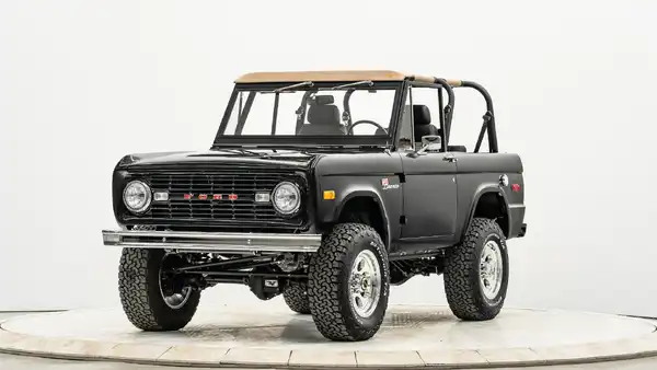 1973 Ford Bronco For Sale_4 Drivers Side Front 