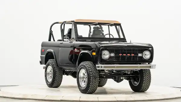 1973 Ford Bronco For Sale_6 Passenger Side Front 