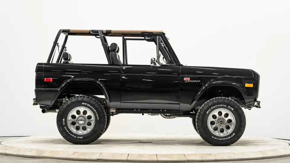 1973 Ford Bronco For Sale_8 Passenger Side